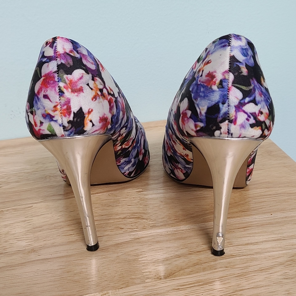 APT9 Pumps - Picture 3 of 9
